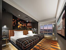 SEYA Panoramic Hotel - Chongqing Cloud Eye - Managed by SEYA GROUP