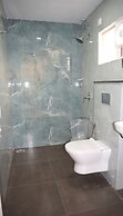 Relax Inn Suites & Rooms