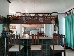 Tayud Hotel by Hiverooms