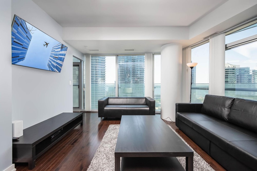 The York Downtown Suites