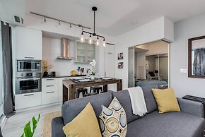 The York Downtown Suites