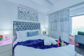 The York Downtown Suites