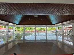 Kangaroo Hill Pavilion and Resort