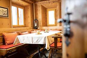Meisser Lodge