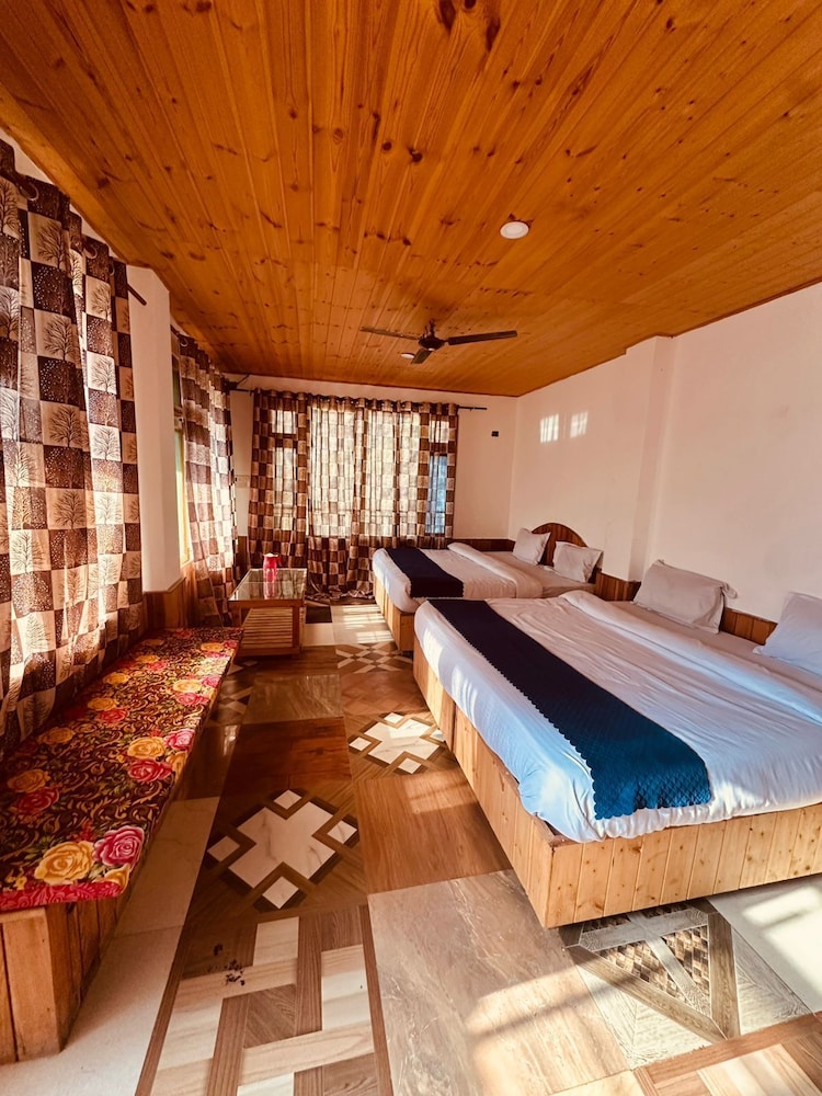 The Aston hills kasol