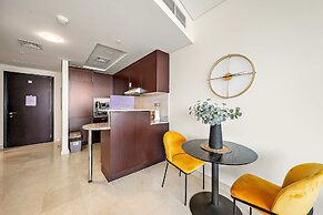 Silkhaus Comfy Studio in Sky Gardens Difc Views