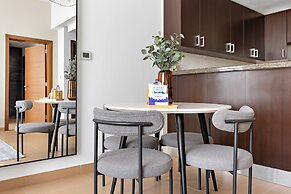 Silkhaus 1BR Orchid in Al Rayyana Balcony