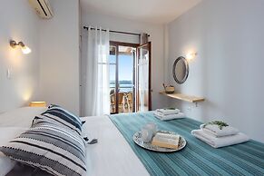 Hotel Barbati - Poolside Gem With Sea Views
