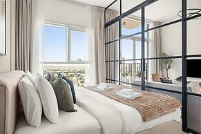 Silkhaus Stylish 2bdr Emaar Tower Near Mall