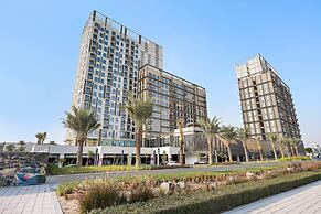 Silkhaus Stylish 2bdr Emaar Tower Near Mall