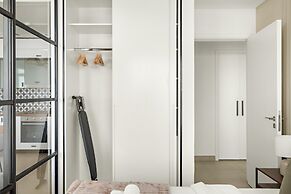 Silkhaus Stylish 2bdr Emaar Tower Near Mall