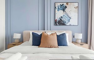 Silkhaus Stylish 2bdr Emaar Tower Near Mall