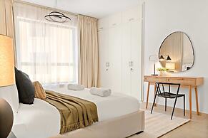 Silkhaus Elite 3BR Maid Room at Murjan in JBR
