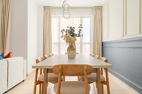 Silkhaus Elite 3BR Maid Room at Murjan in JBR