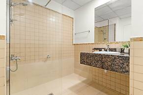 Silkhaus Elite 3BR Maid Room at Murjan in JBR