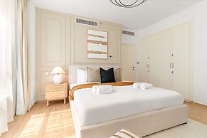 Silkhaus Elite 3BR Maid Room at Murjan in JBR