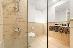 Silkhaus Elite 3BR Maid Room at Murjan in JBR