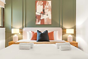 Silkhaus Elite 3BR Maid Room at Murjan in JBR