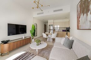 Silkhaus Luxurious 1BR Downtown Burj Royale