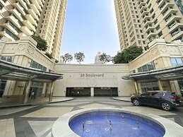 Silkhaus Modern Studio Emaar Tower Balcony