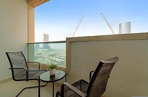 Silkhaus Holiday Studio Stay in Julphar Tower