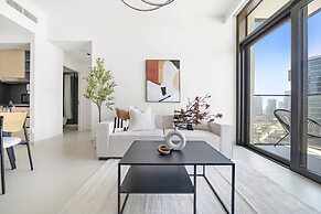 Silkhaus 1bdr in Burj Crown Burj Khalifa View