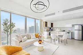 Silkhaus Stylish 2BR Downtown Views II Emaar