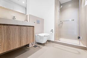 Silkhaus Stylish 2BR Downtown Views II Emaar