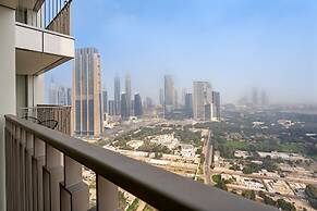 Silkhaus Stylish 2BR Downtown Views II Emaar