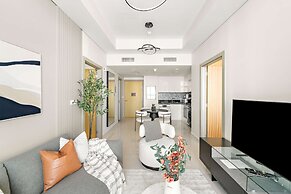 Silkhaus Stylish 2bdr in Aykon Tower