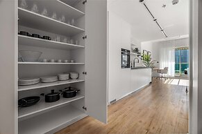 Silkhaus Luxurious 3BR Maid Dubai Marina
