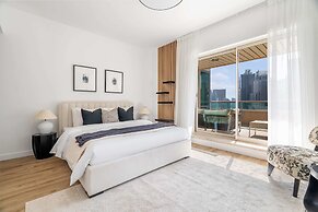 Silkhaus Luxurious 3BR Maid Dubai Marina