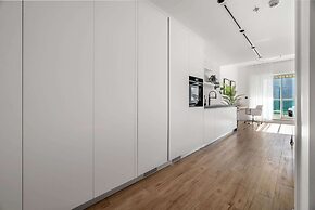 Silkhaus Luxurious 3BR Maid Dubai Marina