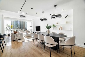 Silkhaus Luxurious 3BR Maid Dubai Marina