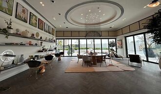 Silkhaus Cozy 2 BR Full Amenities