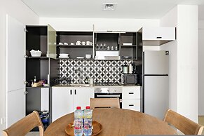 Silkhaus Cozy 2 BR Full Amenities