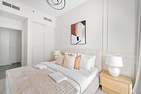 Silkhaus Cozy 2 BR Full Amenities