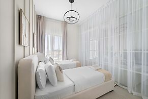 Silkhaus Cozy 2 BR Full Amenities
