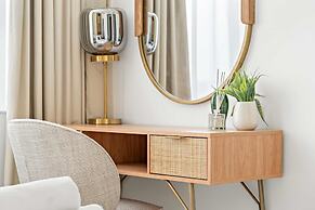 Silkhaus Comfy 1bdr Sky Gardens in Difc NEW