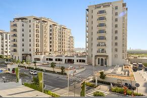 Silkhaus Premier 1BR Yas Golf Collection