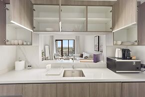 Silkhaus Premier 1BR Yas Golf Collection