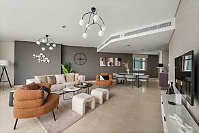 Silkhaus Expansive 2bdr in Sky Gardens Difc