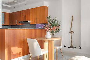 Silkhaus Entrepreneur Work Stay Studio in Difc