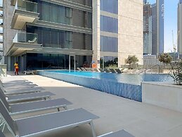 Silkhaus Elite 1bdr Canal Front Tower Al Wasl