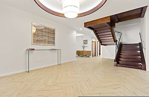 Silkhaus 64floor PH Ballroom Hall Private Pool