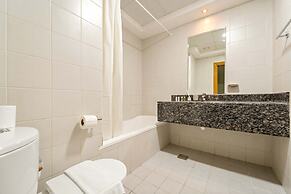 Silkhaus Stylish 2bdr in Mayfair Tower