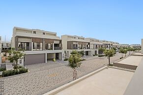 Silkhaus Spacious 3bdr Maid Tilal Al Ghaf
