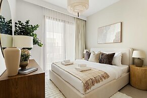 Silkhaus Spacious 3bdr Maid Tilal Al Ghaf