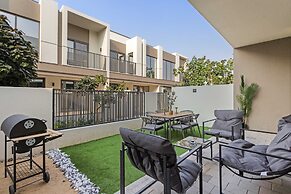 Silkhaus Spacious 3bdr Maid Tilal Al Ghaf