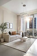 Silkhaus Modern 1 BDR Forte Tower Downtown
